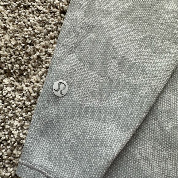 Lululemon Essential pleated light gray camo print racerback tank top - Picture 7 of 9